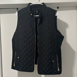 Women’s Black Vest never worn